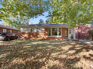 22712 Glendale St, Detroit, MI 48223