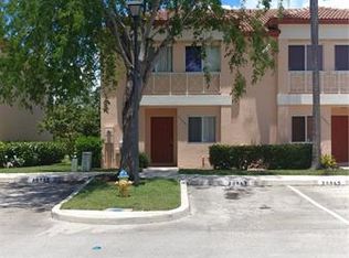 20868 NW 3rd Ln, Hollywood, FL 33029