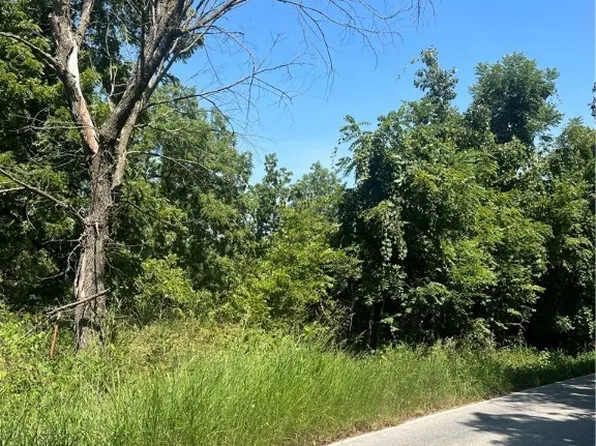 Stage Coach Rd, Gravette, AR 72736