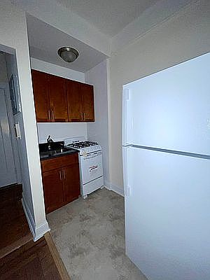 5th image of 83-46 118th St #4D