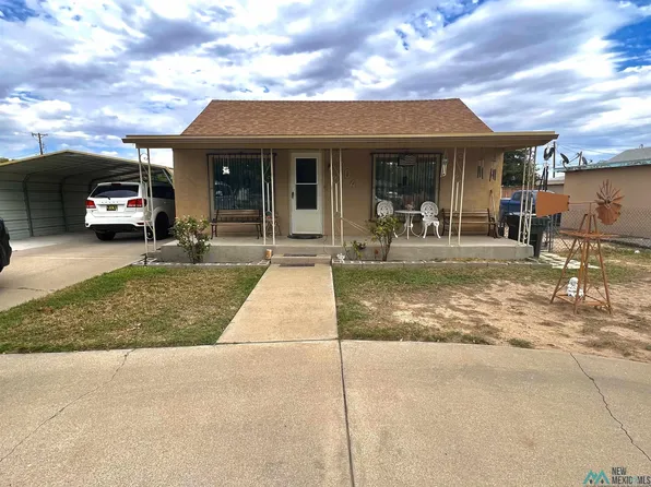 804 S Alameda St, Carlsbad, NM 88220