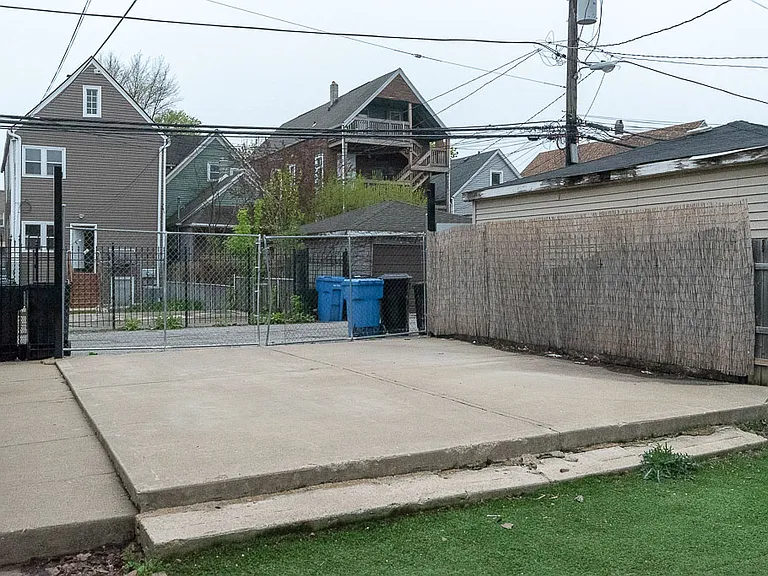 3511 W Dickens Ave #2 — Photo 20