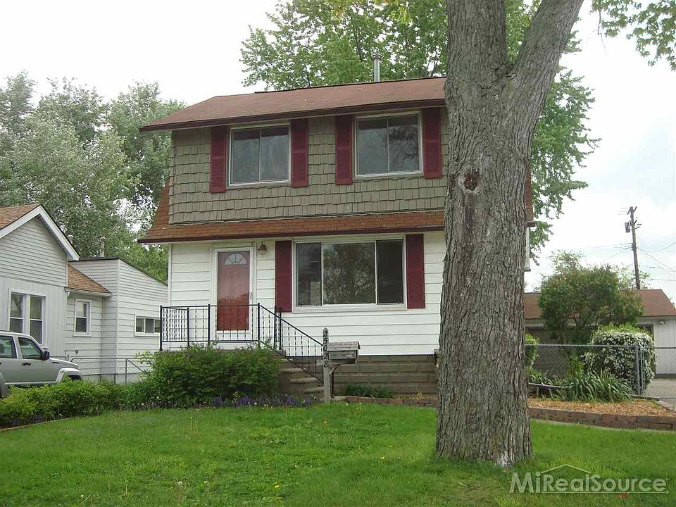1st image of 25028 Rose St