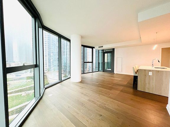 3rd image of 211 N Harbor Dr #901
