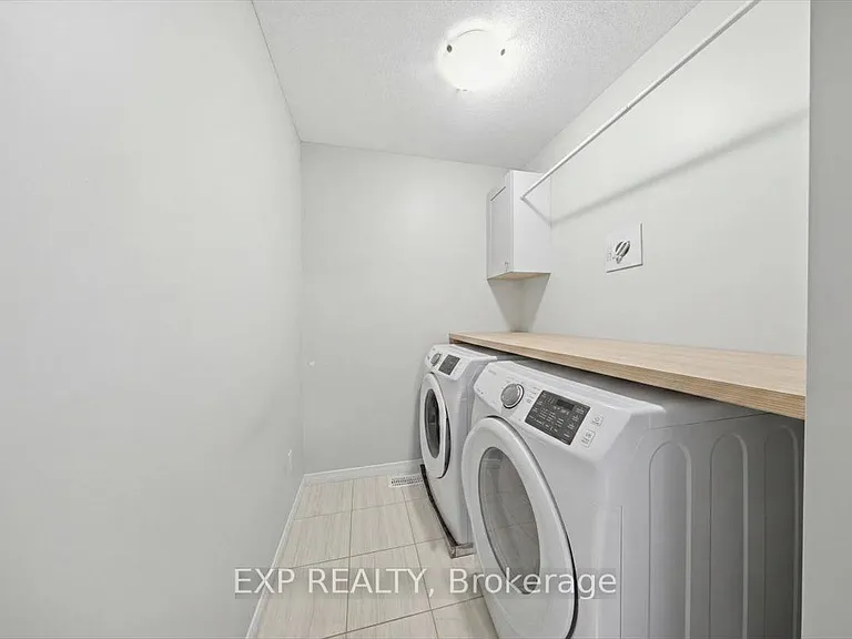 92 Riddell St — Photo 14