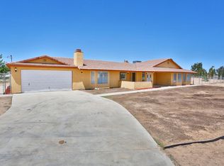 11468 Hickory Ave, Hesperia, CA 92345
