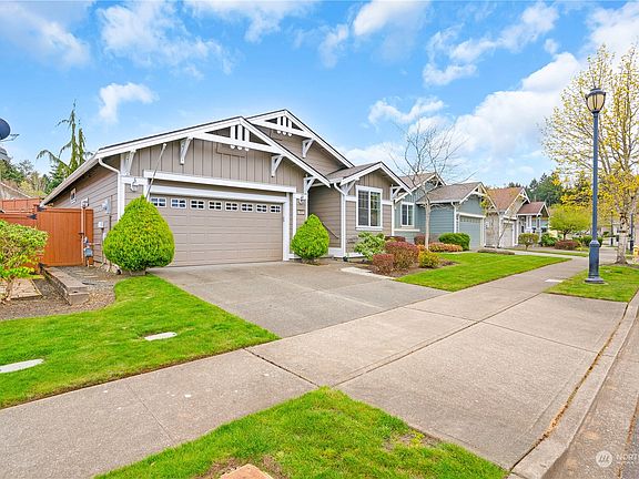 3rd image of 4900 Bend Drive NE