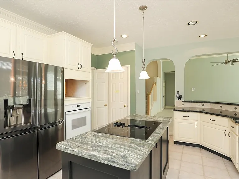 7502 Holly Court Est — Photo 19