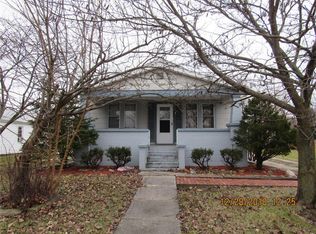 308 W Center St, Brighton, IL 62012