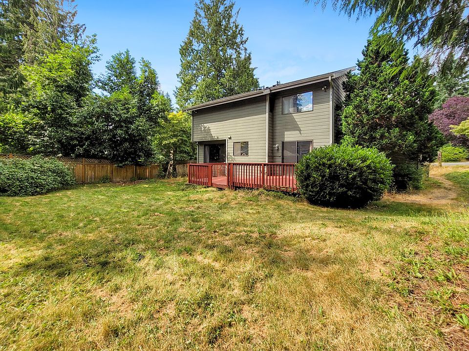 1st image of 17001 NE 98th Ct