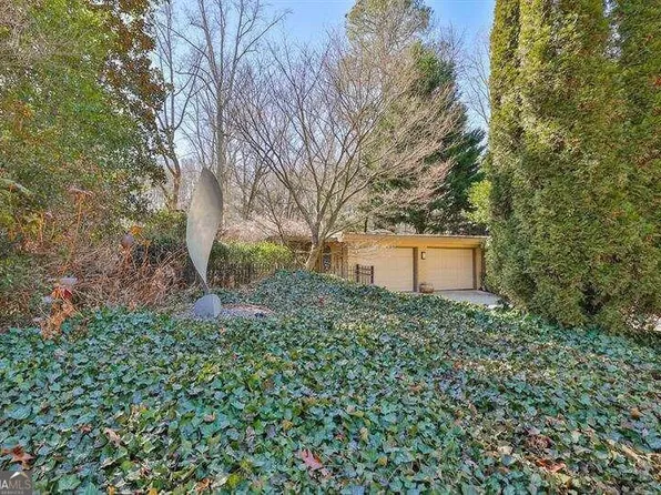 1477 Bubbling Creek Rd NE, Atlanta, GA 30319