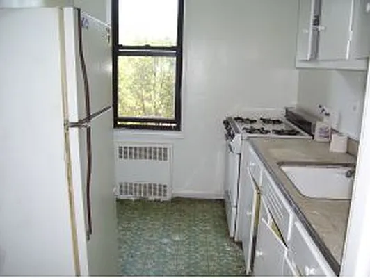 Sold by Bright Horizons Realty | media 19