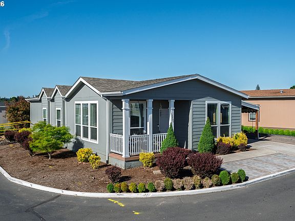4th image of 17794 SW Cumberland Way