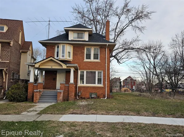 64 Glendale St, Highland Park, MI 48203