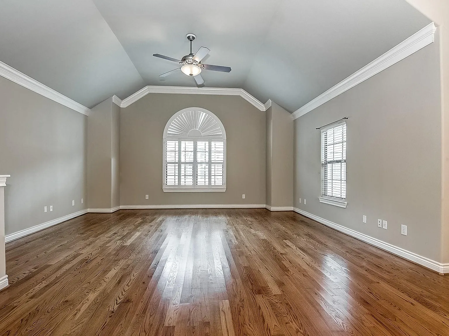 2 bed, 2.0 bath, 1440 sqft, $2,190 — Photo 3