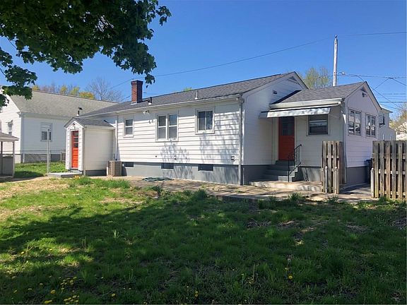 3rd image of 43 Crandall St