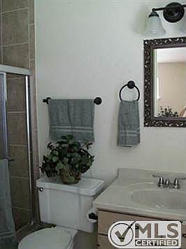 4th image of 1605 Japonica Ln