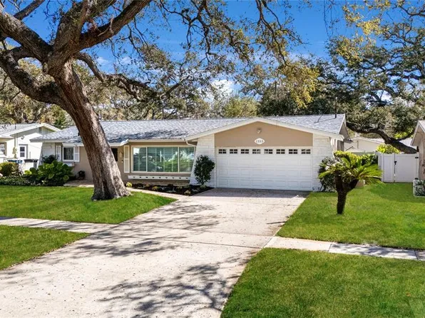 1353 Williams Dr, Clearwater, FL 33764