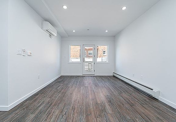 5th image of 30-26 14th St #1