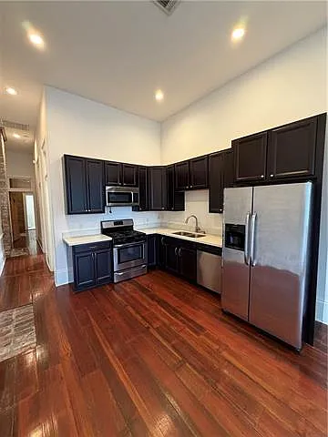 1521 Eagle St — Photo 3