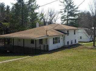 174 Maple Inn Rd, Camden On Gauley, WV 26208