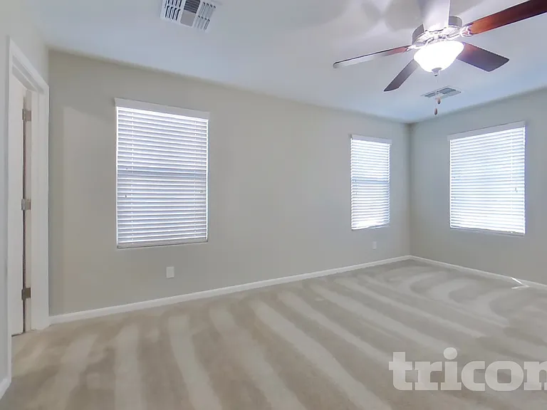 12564 W Hummingbird Ter — Photo 5