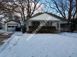 2030 SW High Ave, Topeka, KS 66604