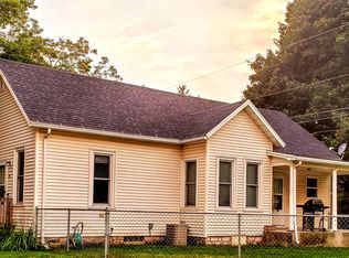 707 Currie St, Marinette, WI 54143