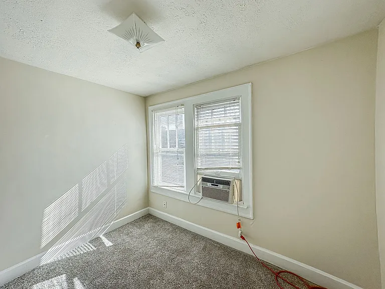 506 - 508 Emerson Ave — Photo 22