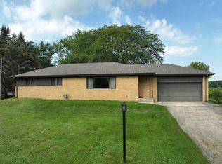 5020 Hansche Rd, Racine, WI 53403