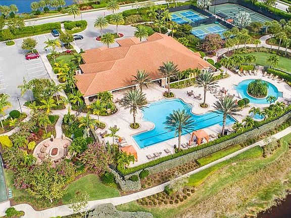 3rd image of 8005 Calle Canovas Ct