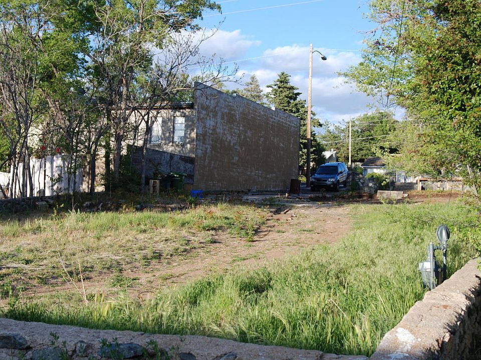 1st image of 516 S Montezuma St
