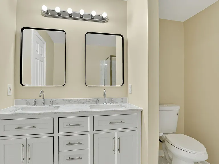 2492 Quick St #103 — Photo 27