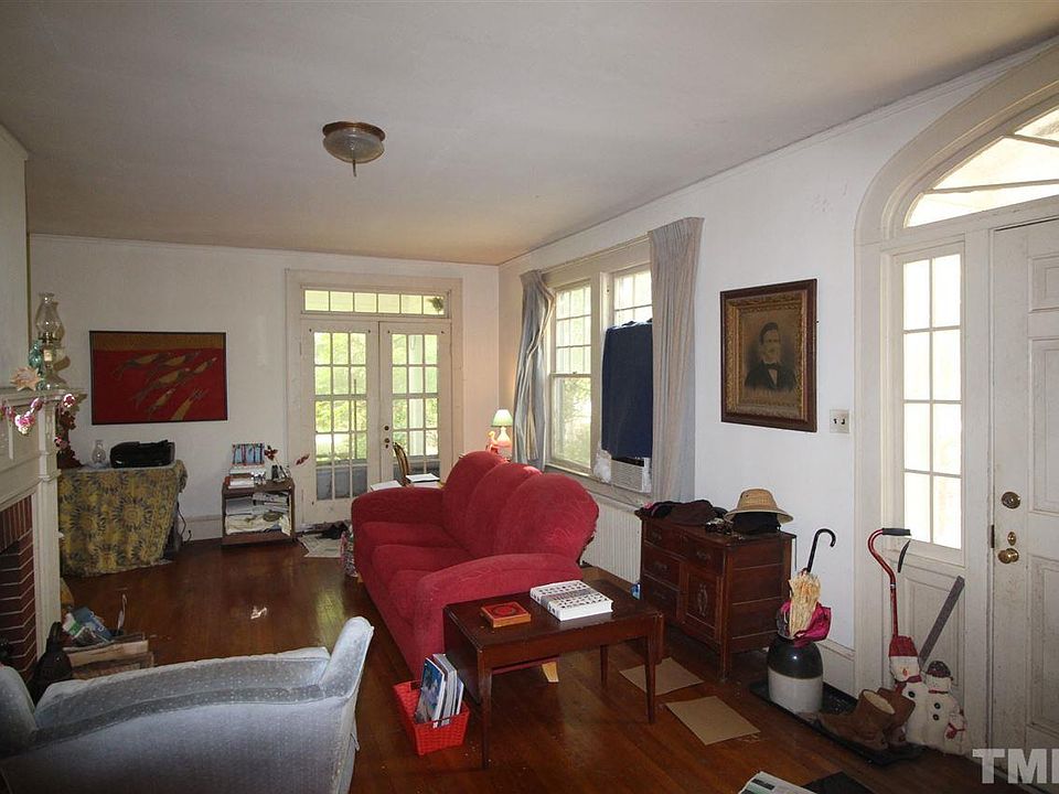 2nd image of 5274 N Roxboro Rd