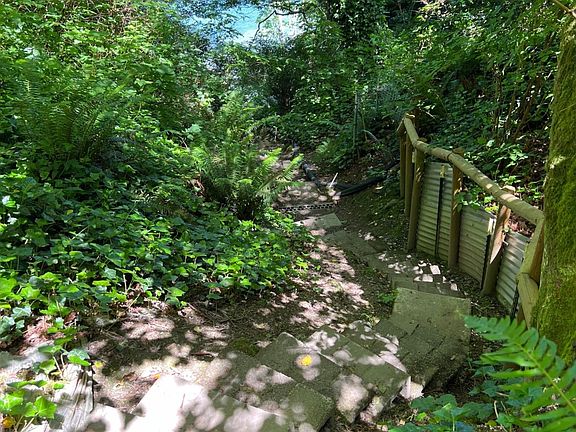 Stairs on walk-in trail>