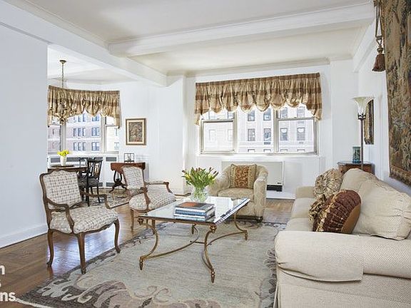 2nd image of 1150 Park Ave #12A