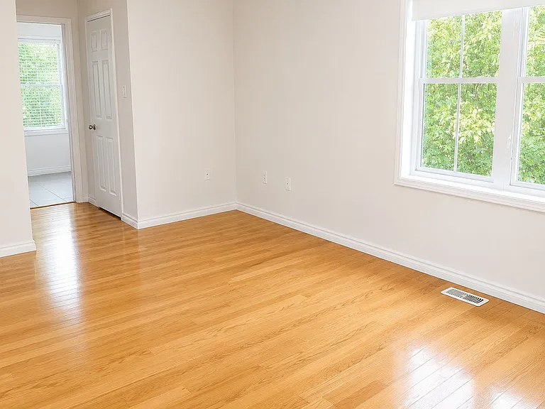 15 Ryder Cres — Photo 12