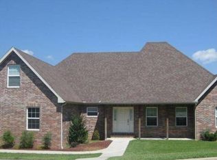 101 Rose Oneill Dr, Branson, MO 65616
