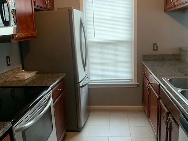 1433 Lake Huron Dr — Photo 8