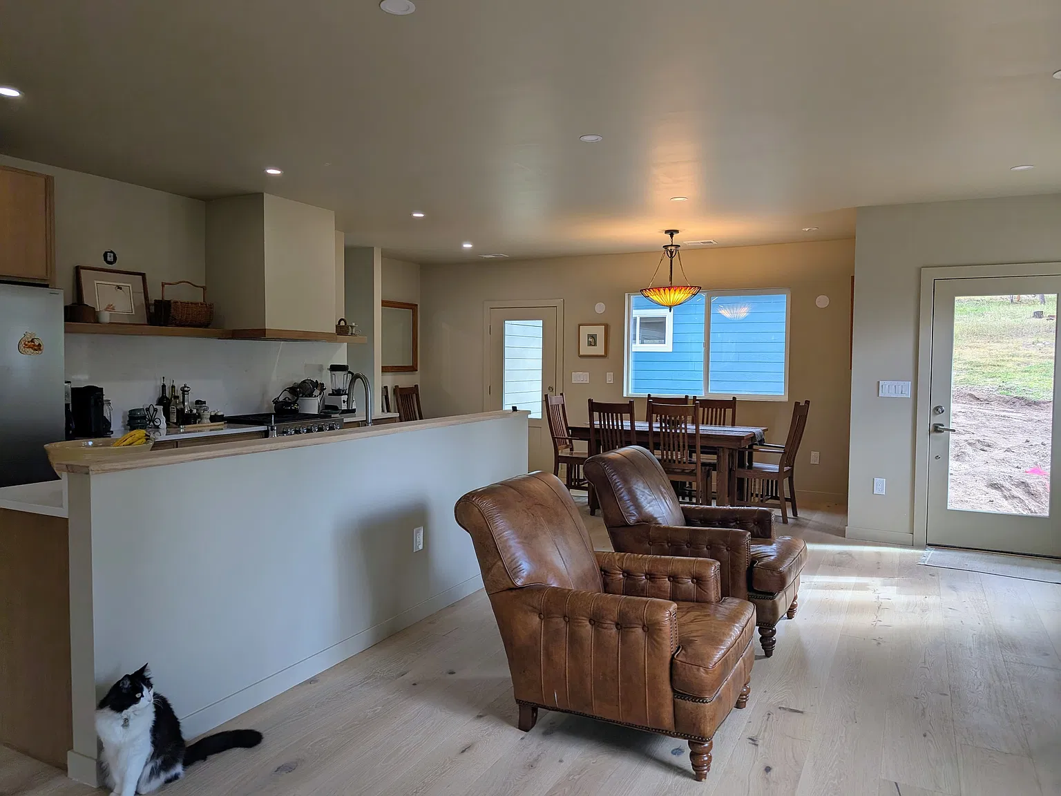 1 bed, 1000 sqft, $2,675 — Photo 2