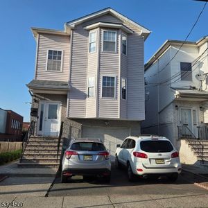 71 Hartford St, Newark, NJ, 07103