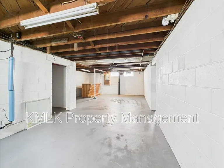 636 Lurie Ave — Photo 34