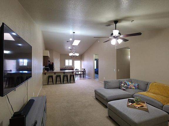 3rd image of 3119 S Ragen Dr