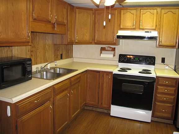 3rd image of 55 Sandstone St