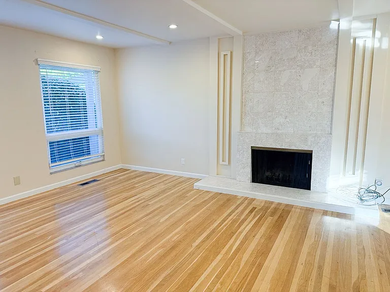 6403 Tamalpais Ave — Photo 2