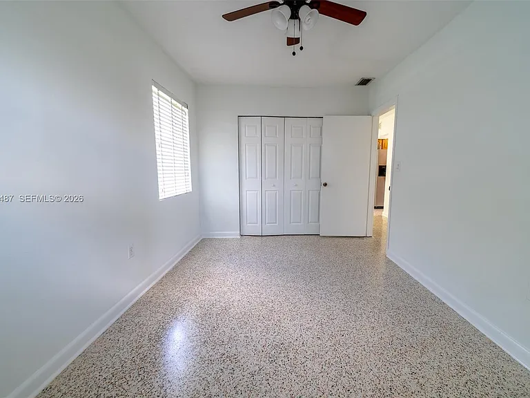 4361 SW 97th Ct — Photo 2