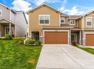 7426 Grand Slam St, Parkville, MO 64152