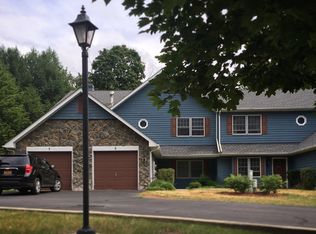 3 Lamplight St, Beacon, NY 12508