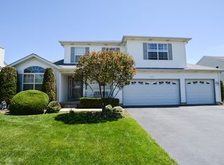 1717 Dusk Dr, Zion, IL 60099