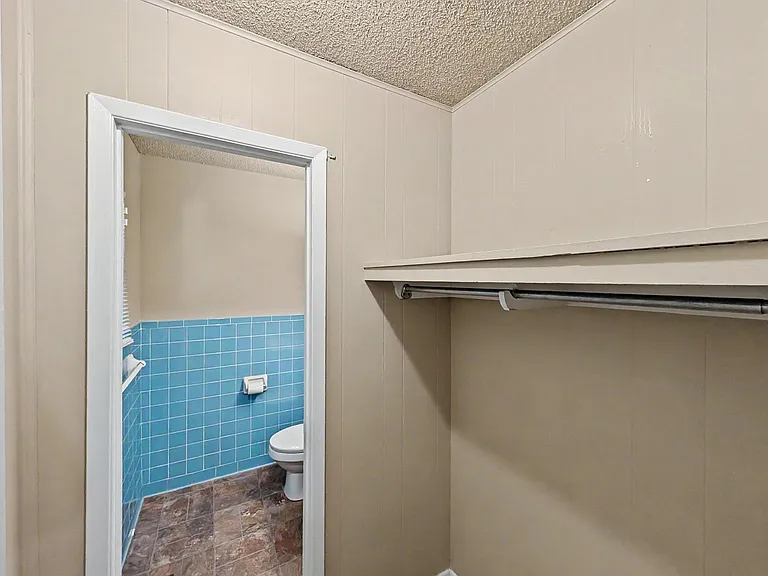16 Evesham Ln — Photo 10